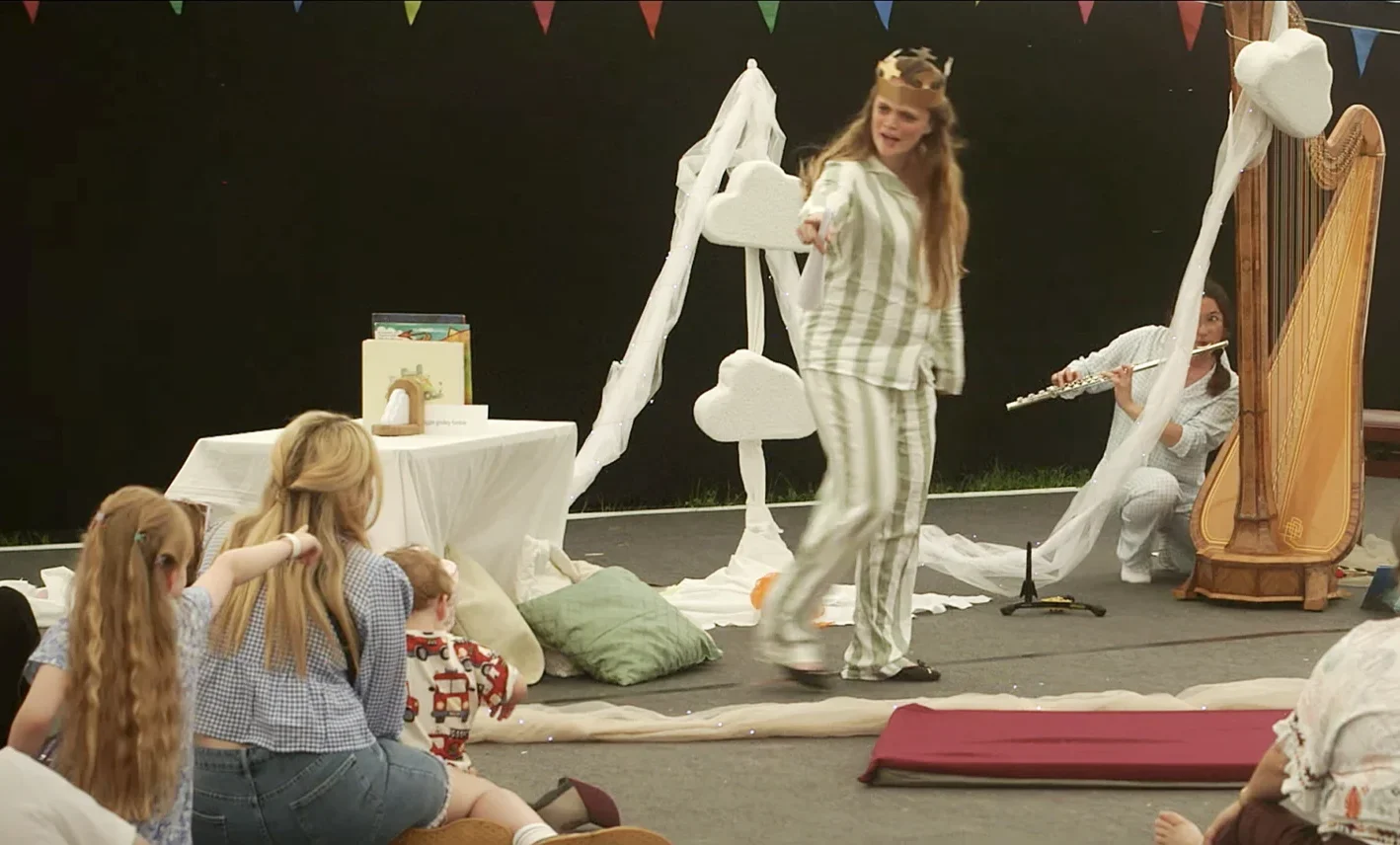 Musical Curiosities performing Cloudland